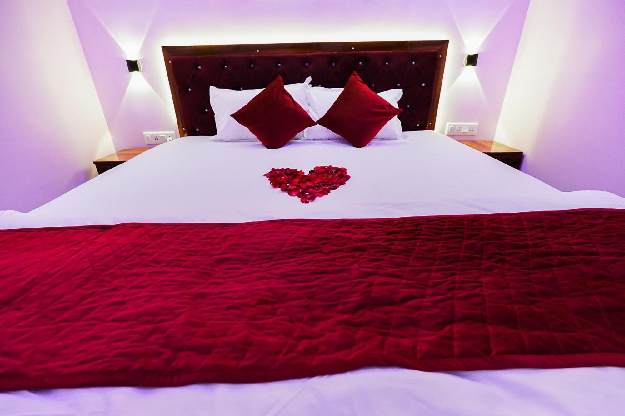 Hotel Rj Patna  Exteriér fotografie